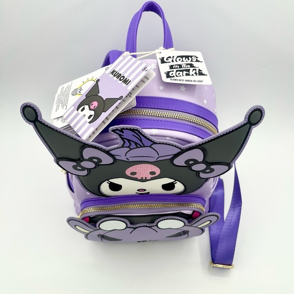 🩷 Loungefly My Melody/Kuromi Light Up
Glow-In-The-Dark Mini Backpack🩷 - Picture 3 of 7